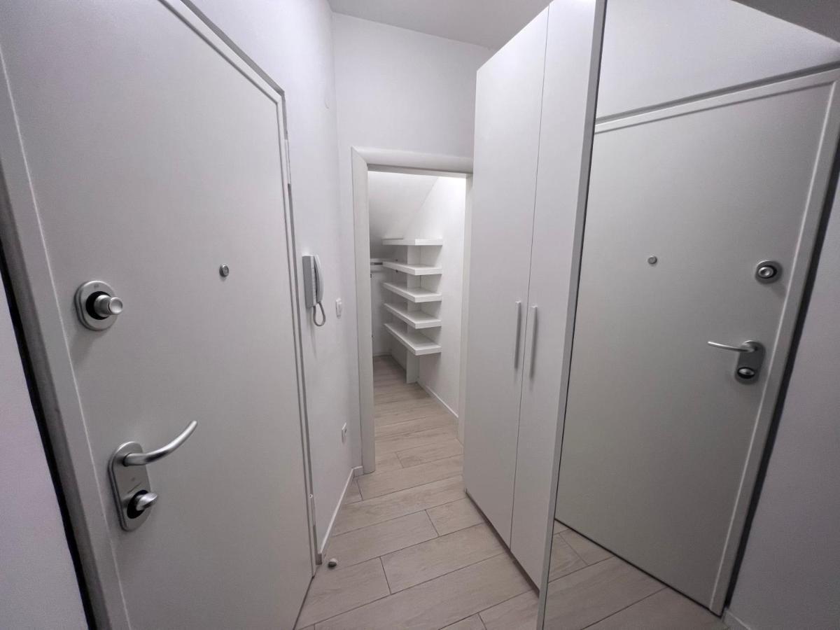 Center Beach Apartament, Split, Croatia Eksteriør billede